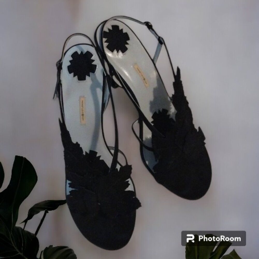 Max Studio Size 10M. Gorgeous  Suede Leaves  4 inch Heels